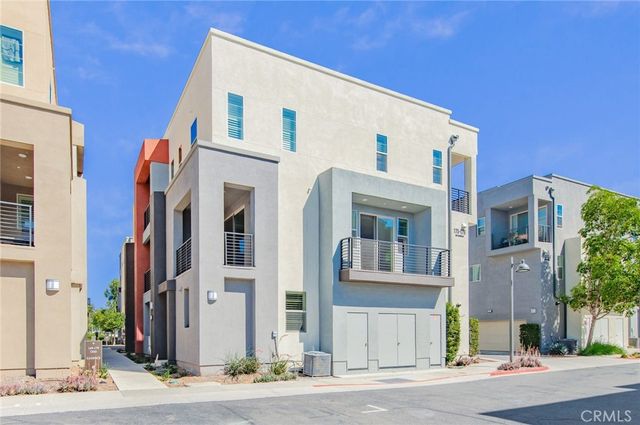 179 Cadence, Irvine