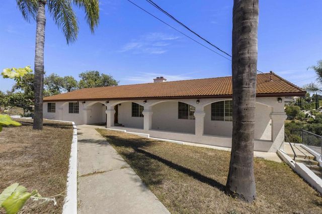 3480 Sunset Dr, Fallbrook