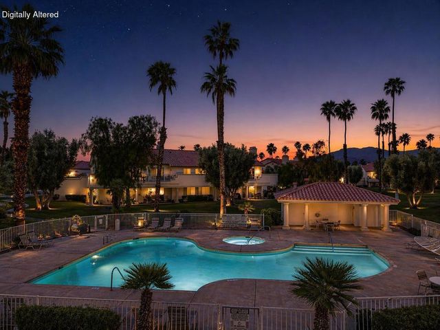 654 Vista Lago Circle N, Palm Desert