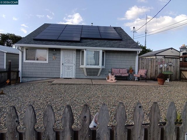 140 Raye Ave, Oakley