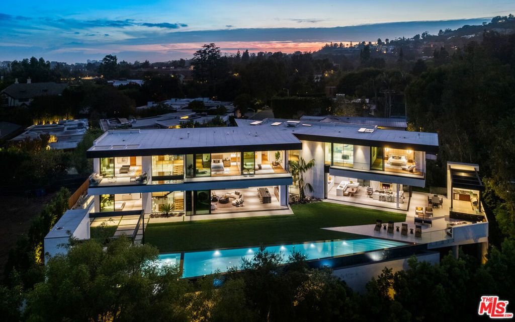 1130 Angelo Drive, Beverly Hills