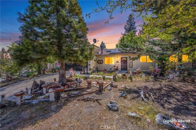 2164 Outer Hwy 2 Highway S, Wrightwood