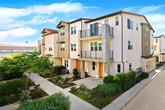 660 Sunrise St, Covina