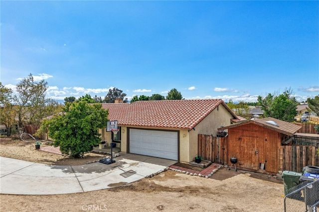 16315 Winona, Victorville