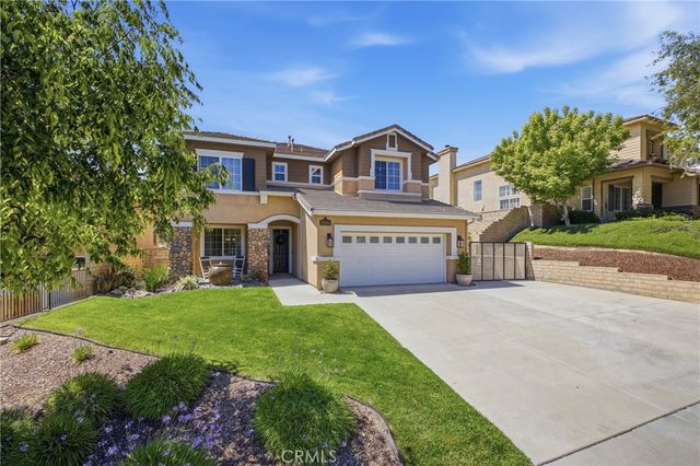 21116 Cross Creek Drive, Saugus