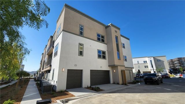 26955 Prospector Road # 201, Valencia