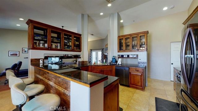 60369 Granada, Joshua Tree