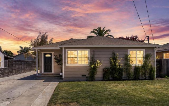 1226 Laurel Avenue, East Palo Alto