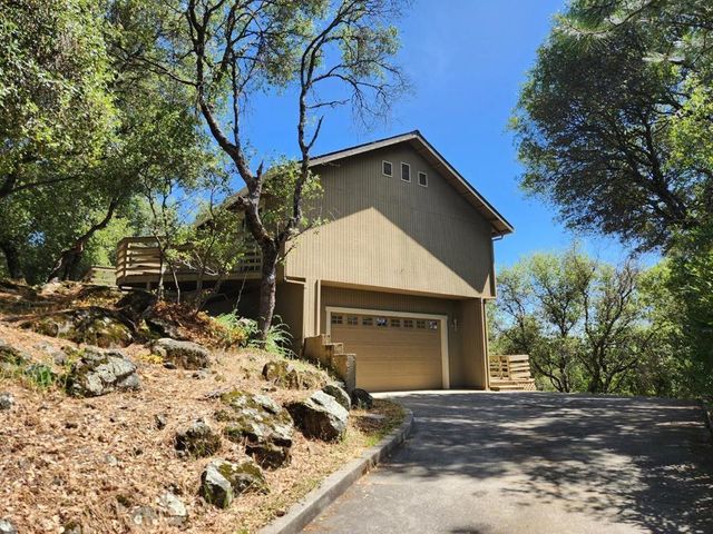 1416 Blue Tent Court, Cool