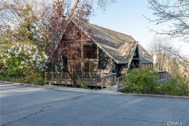 1145 Voltaire, Lake Arrowhead