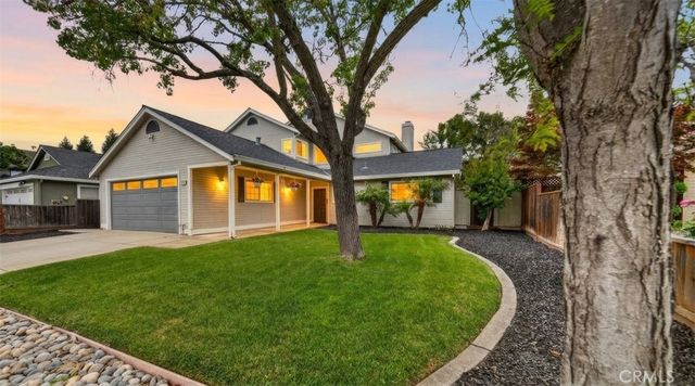 1395 3rd St., Gilroy