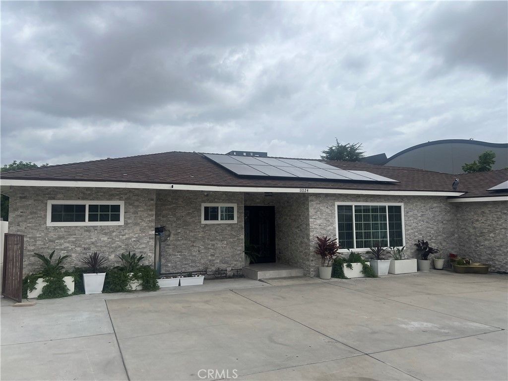 11024 Peoria Street, Sun Valley