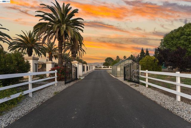 4224 Greenville Rd, Livermore