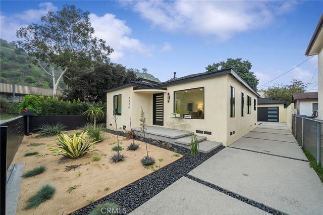 2229 Shoredale, Los Angeles