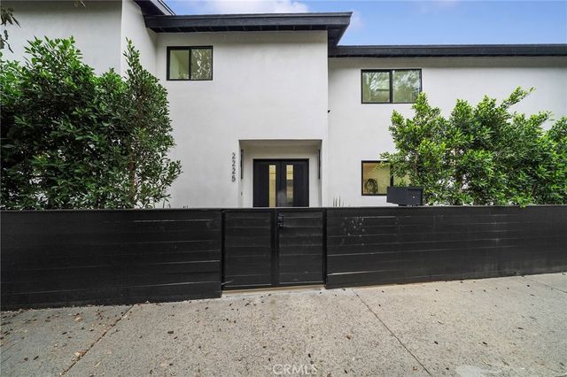 2225 Shoredale, Los Angeles