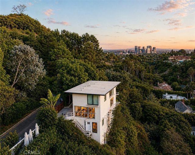 1311 Braeridge Drive, Beverly Hills