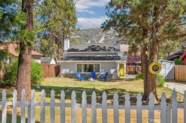 513 E Meadow Lane, Big Bear City