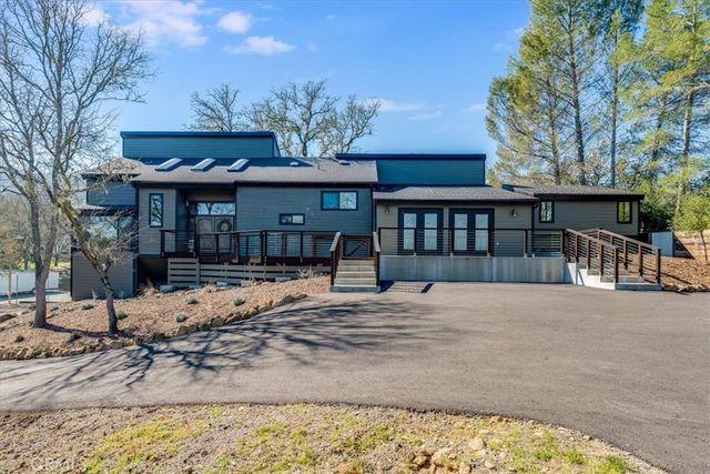 8160 Los Osos, Atascadero