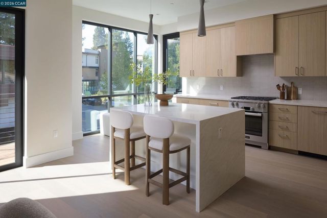 950 Hough Ave # 310, Lafayette