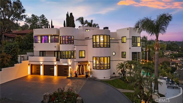 12912 View Ridge Drive, Santa Ana