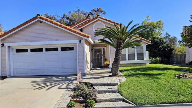 2170 Shadetree Ln, Escondido