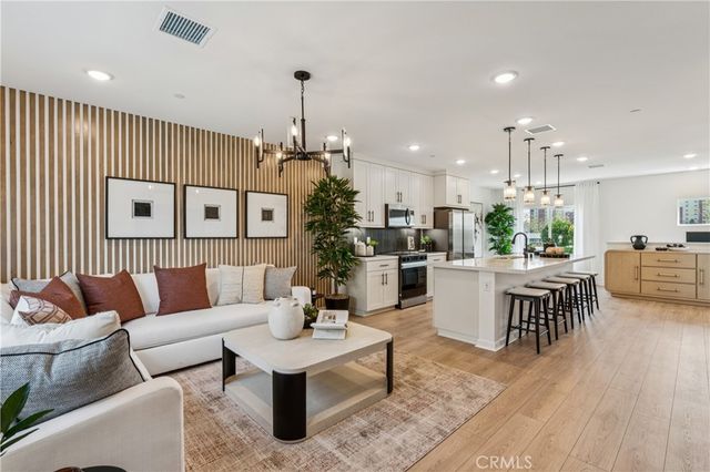 12151 Victory, Garden Grove