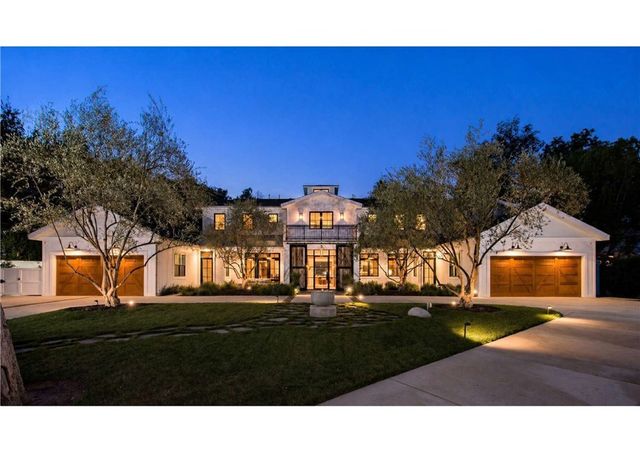 4701 Balboa, Encino