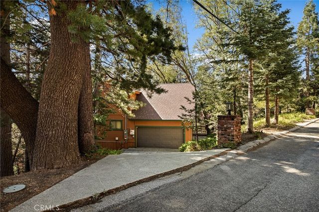 109 Old Toll, Blue Jay