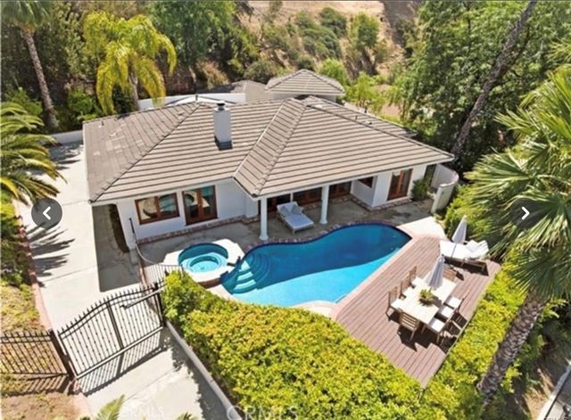 17716 Alonzo Place, Encino