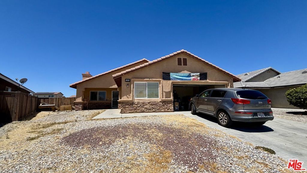 14224 Savanna Street, Adelanto