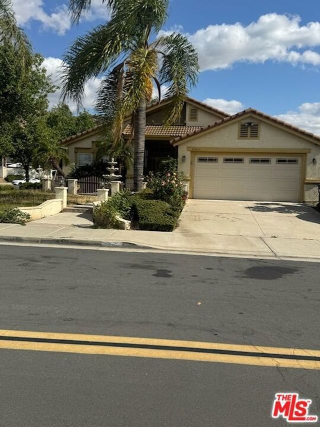 25851 Via Kannela, Moreno Valley