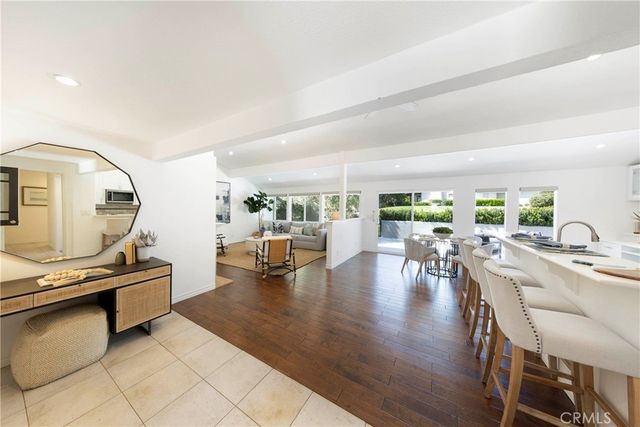 2102 Vista Entrada, Newport Beach