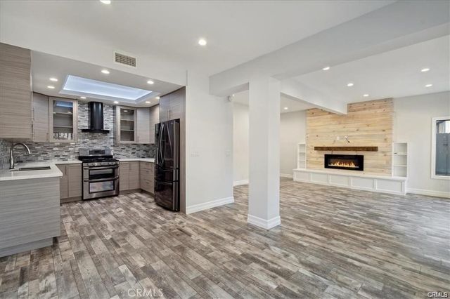 10831 Roycroft Street # 72, Sun Valley