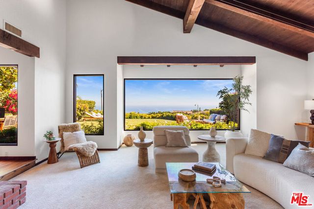 24656 Blue Dane Lane, Malibu