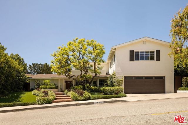 1615 Stradella Road, Los Angeles