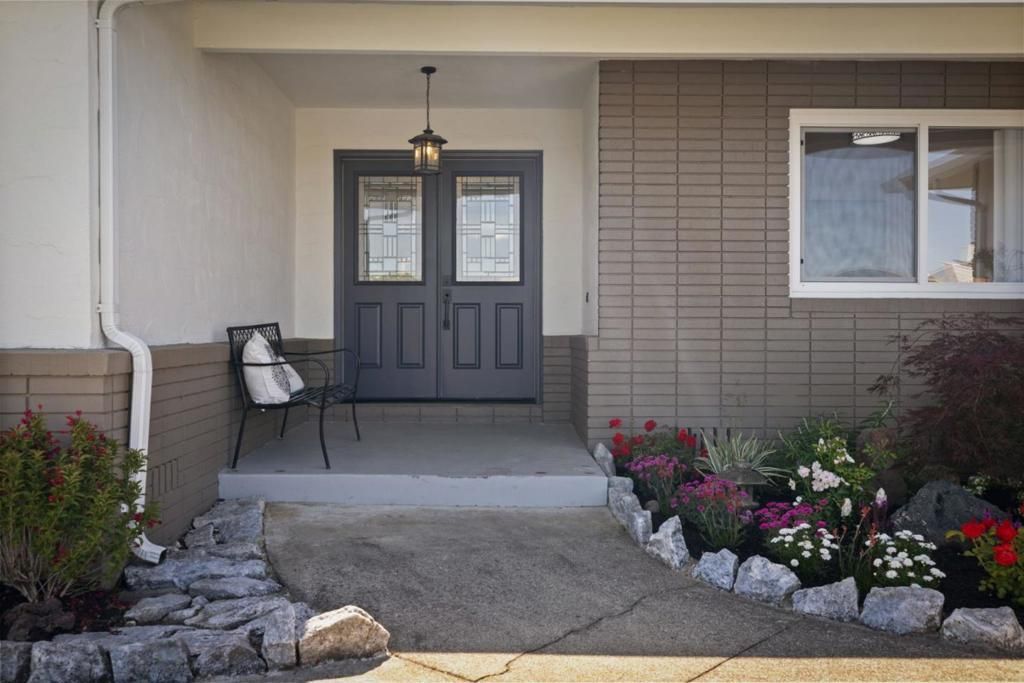 1857 Hunt Drive, Burlingame