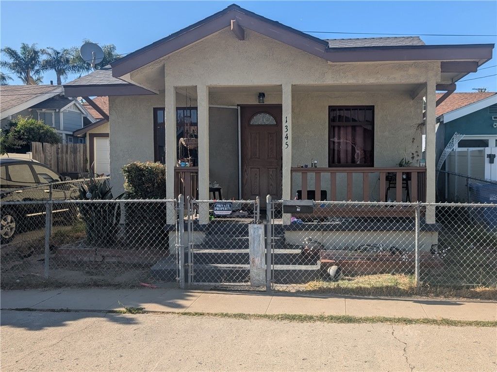 1345 Termino, Long Beach