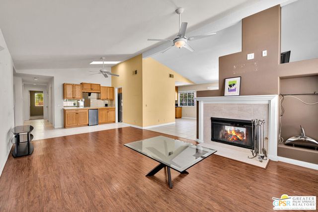 36419 Las Begonias, Cathedral City