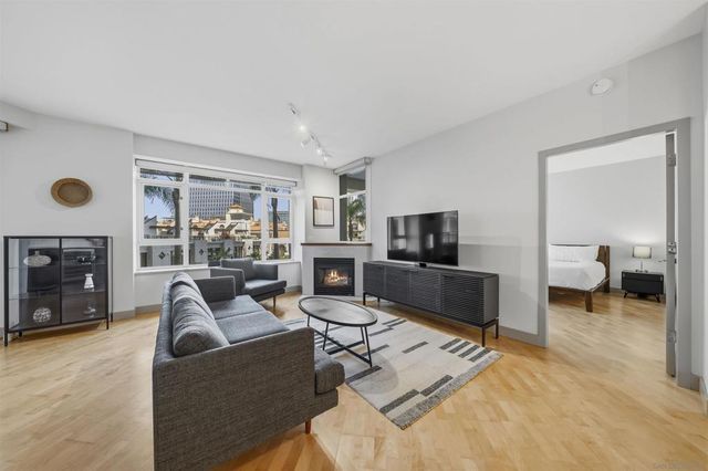 700 W Harbor # 407, San Diego