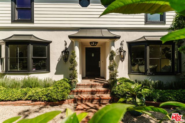1130 Sierra Alta Way, Los Angeles