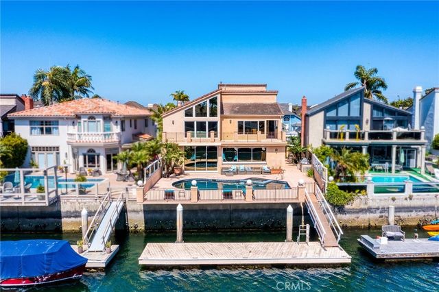 16181 Santa Barbara Lane, Huntington Beach