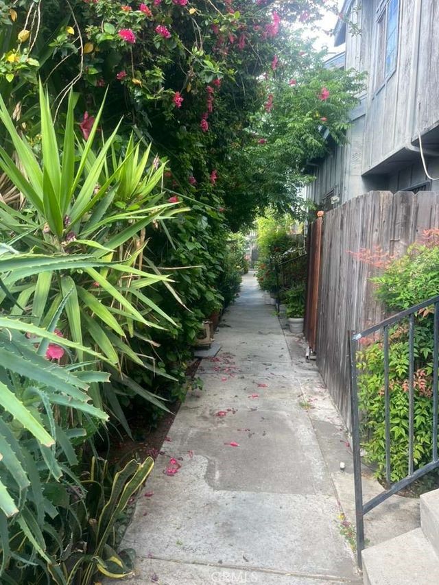 9332 Van Nuys Blvd # 56, Panorama City