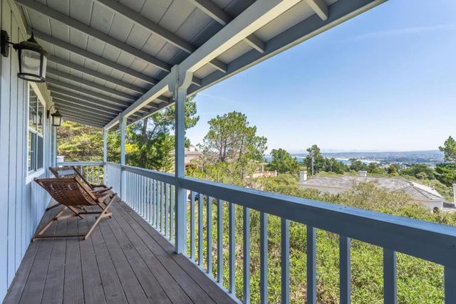 425 Via Del Rey, Monterey