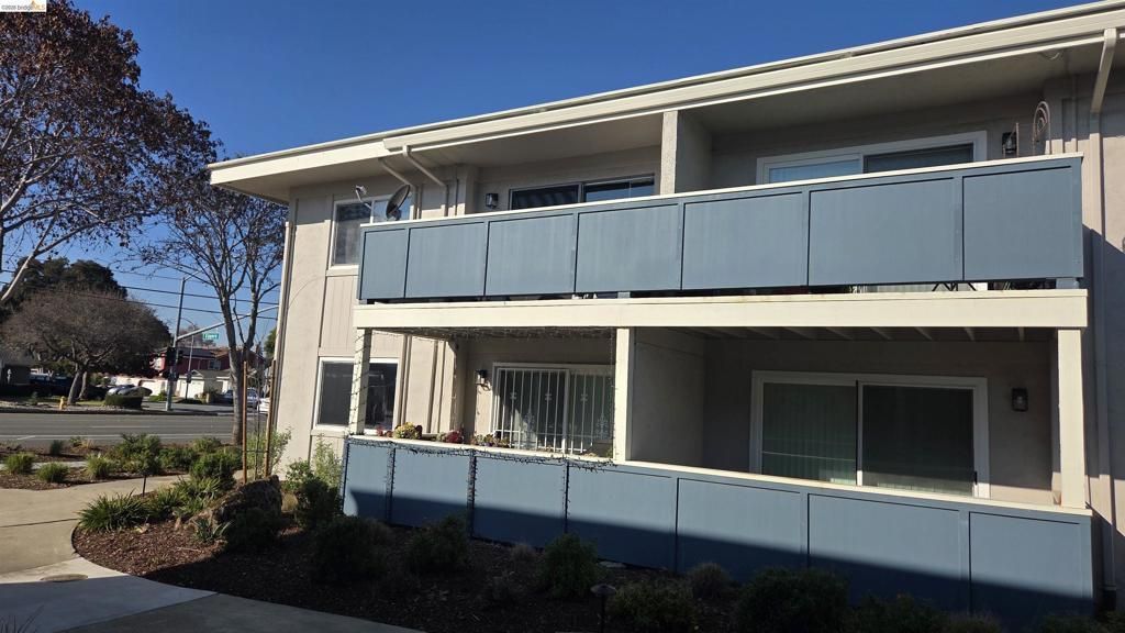 38228 Paseo Padre Pkwy # 18, Fremont