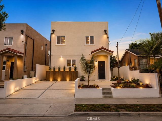 16619 Lake Avenue, Paramount