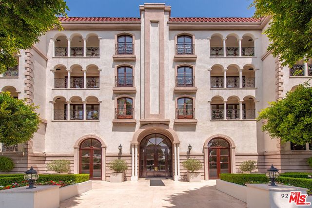 9249 Burton Way # 305, Beverly Hills