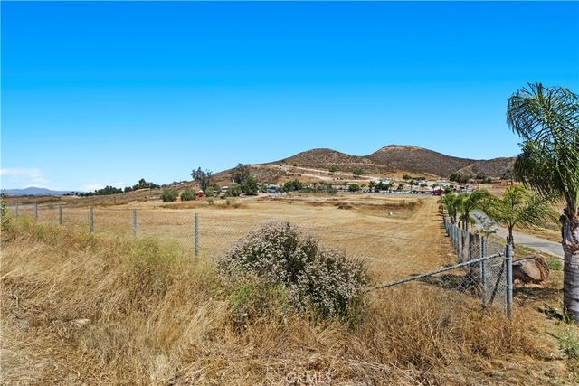 31750 Keller Road, Winchester