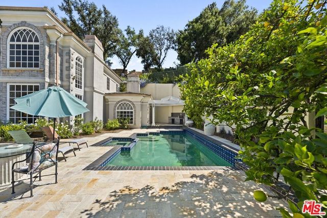 14330 Mulholland Drive, Los Angeles