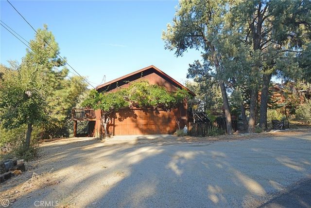 15808 Zurich Way, Pine Mountain Club