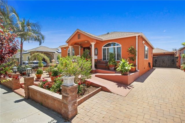 3950 E De Ora, Long Beach